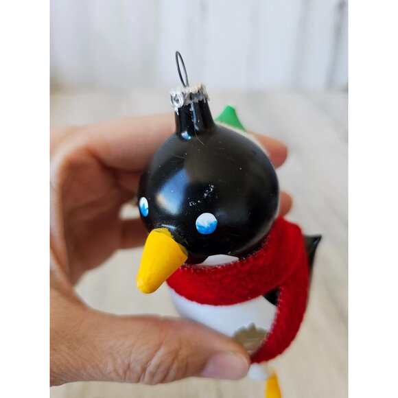 vintage Decarlini Penguin Italian glass ornament AS IS skating skater Xmas tree - Picture 7 of 8